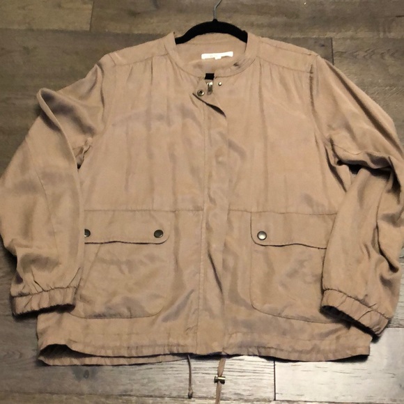 Jacket - Picture 2 of 5